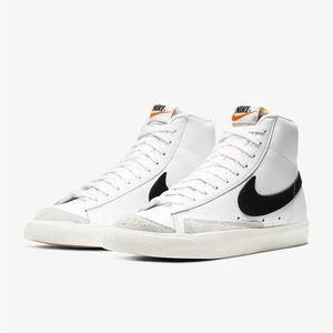 Nike Blazer Mid
